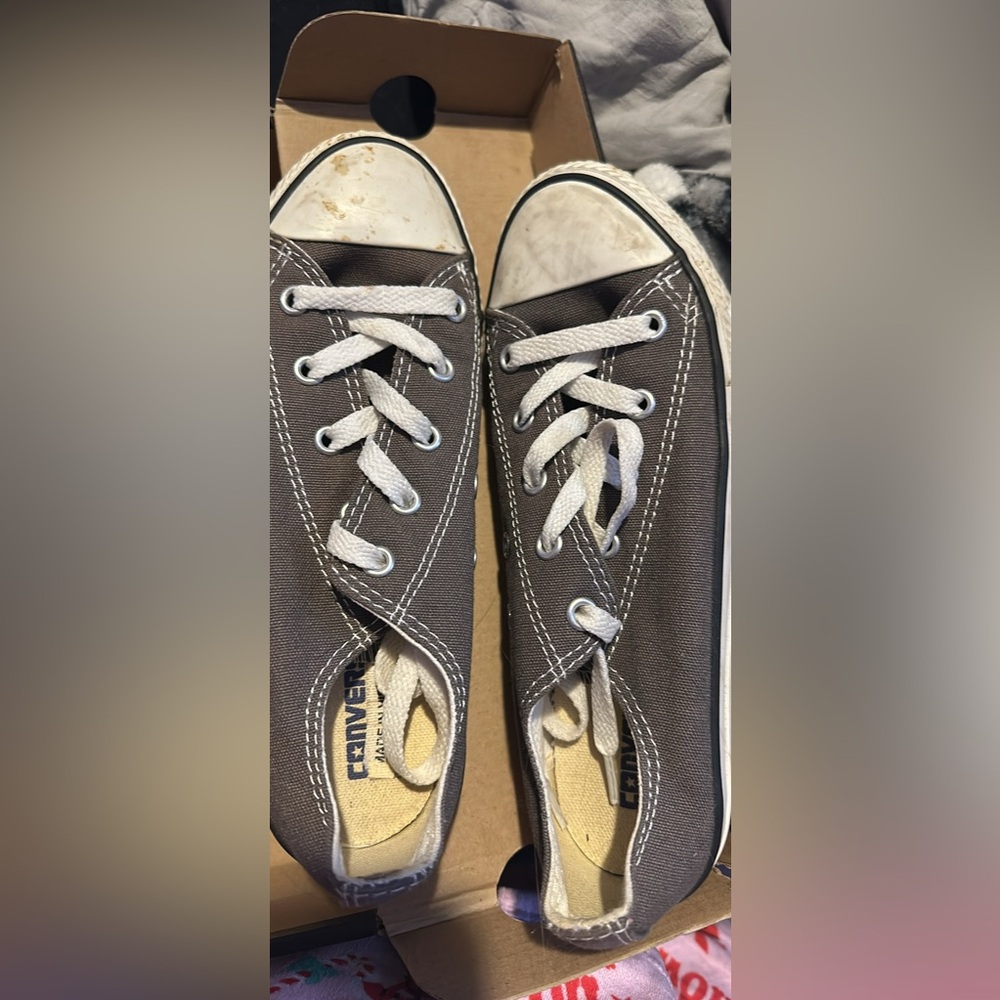 Kids converse